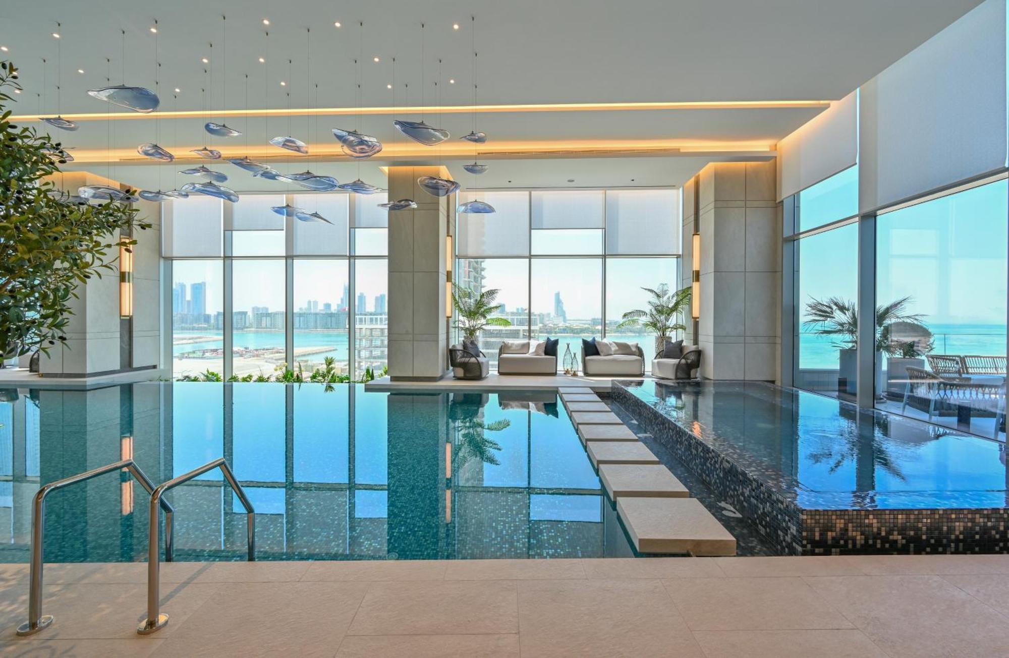 Onyx Rotana Ξενοδοχείο Μανάμα Εξωτερικό φωτογραφία The swimming pool at the hotel