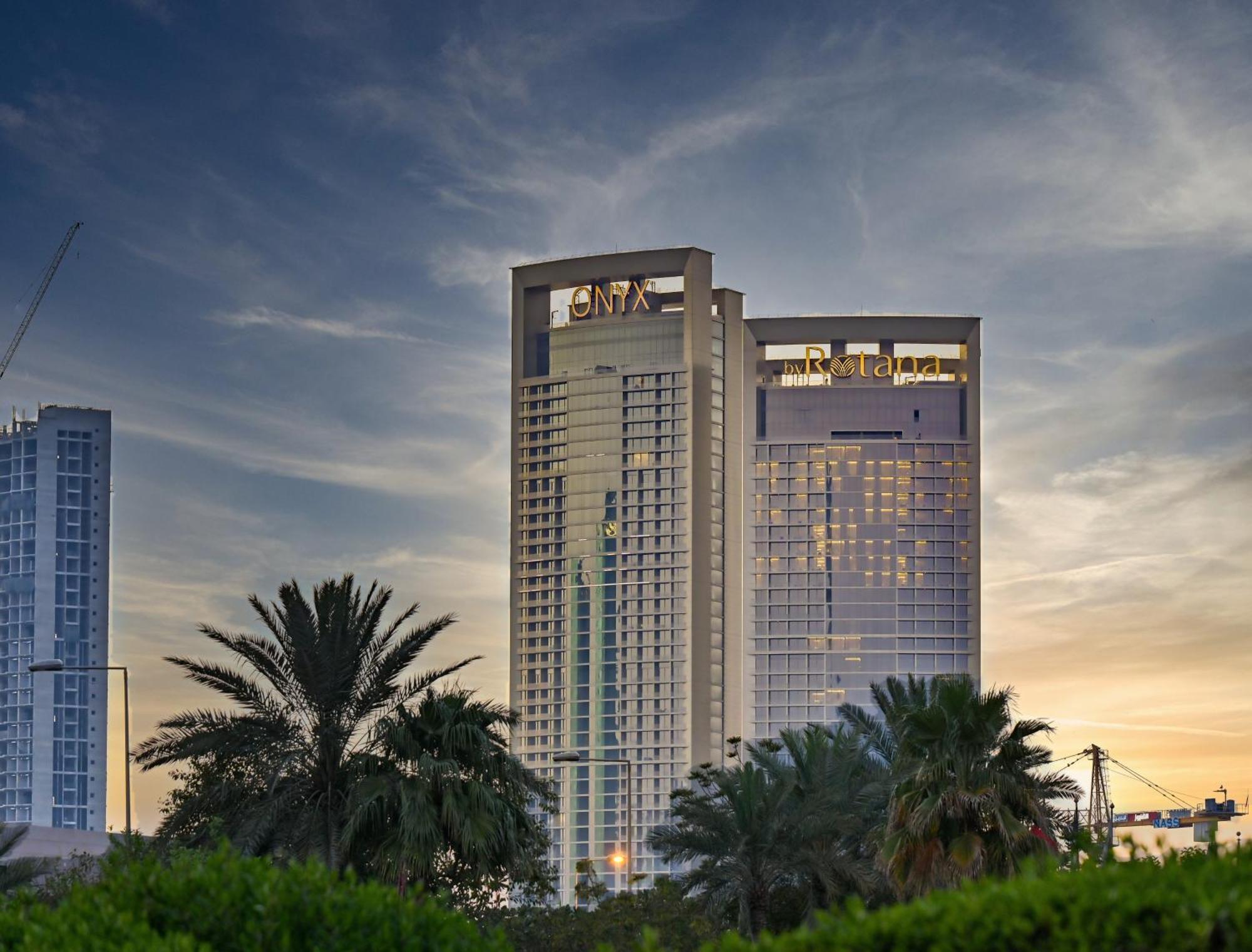 Onyx Rotana Ξενοδοχείο Μανάμα Εξωτερικό φωτογραφία The hotel in 2016